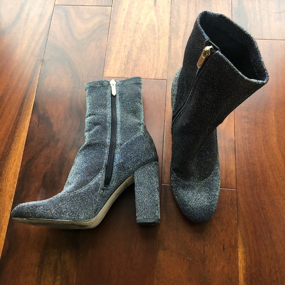 Sam Edelman sock boots - Picture 2 of 2
